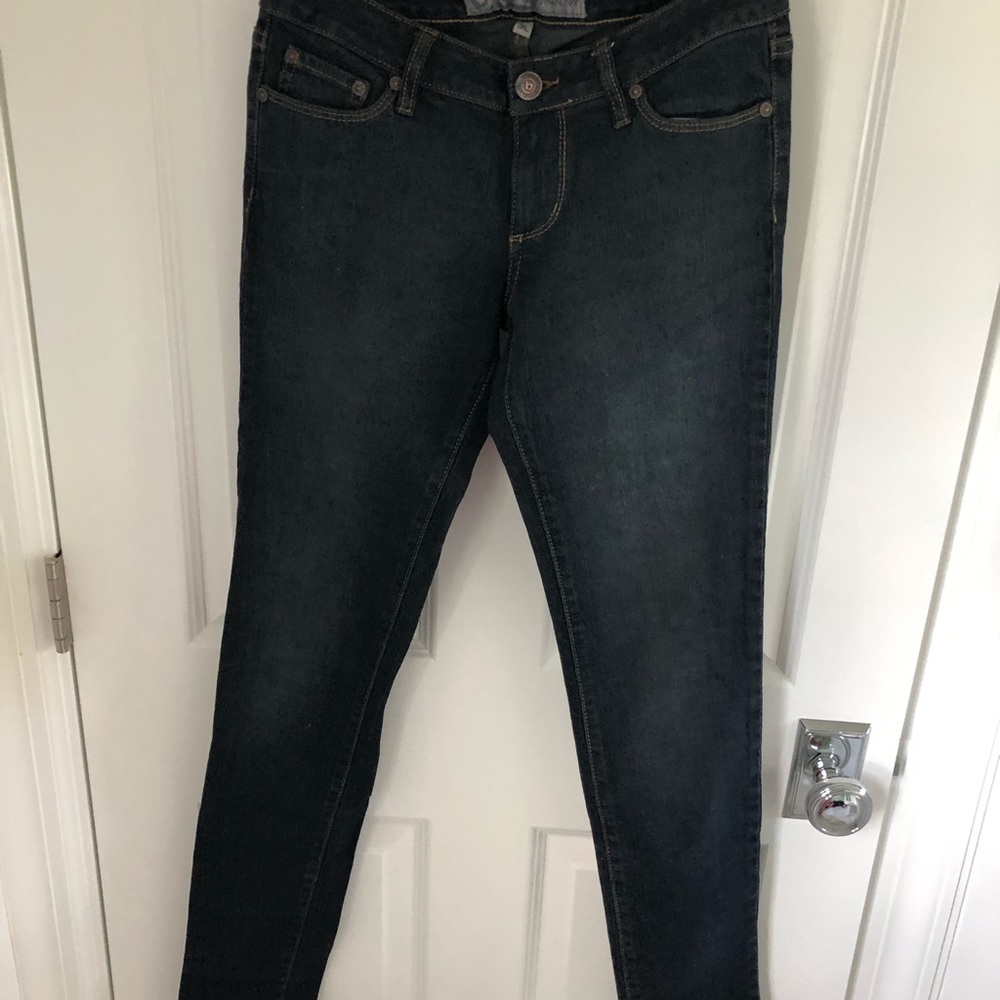 Bullhead Jeans - Picture 3 of 4